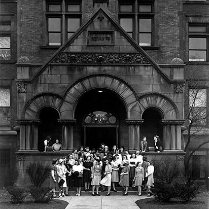 Students in front of the 49th and cottage campus